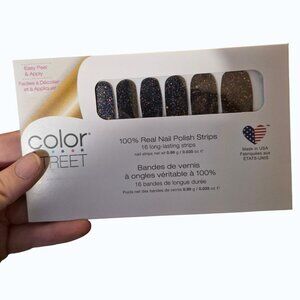 Color Street Nails Gleam On